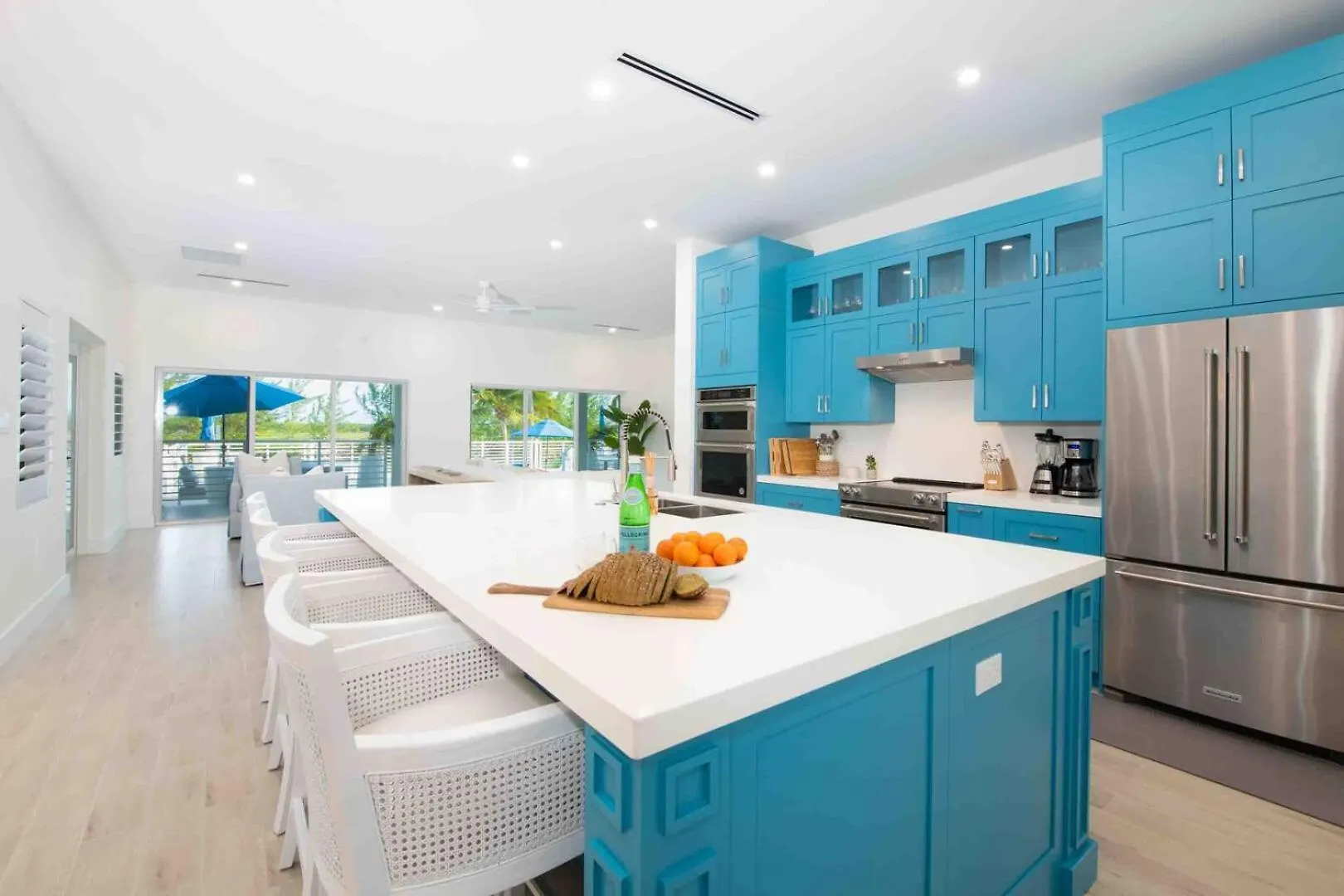 Caribe Sun - Modern Villa With Pool! Walk To The Rum Point Club & Kaibo Driftwood Village