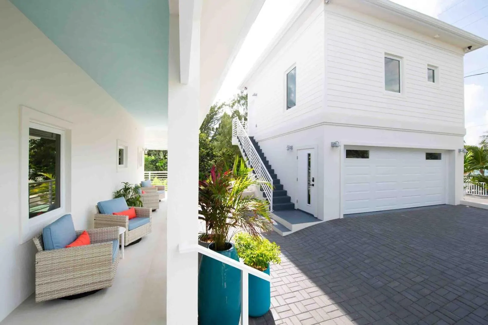 Caribe Sun - Modern Villa With Pool! Walk To The Rum Point Club & Kaibo Driftwood Village
