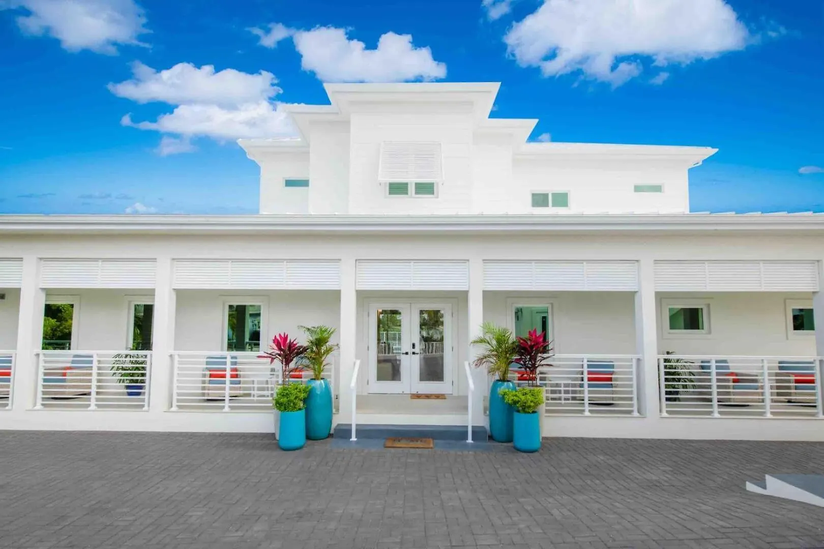 Caribe Sun - Modern Villa With Pool! Walk To The Rum Point Club & Kaibo Driftwood Village 0*,