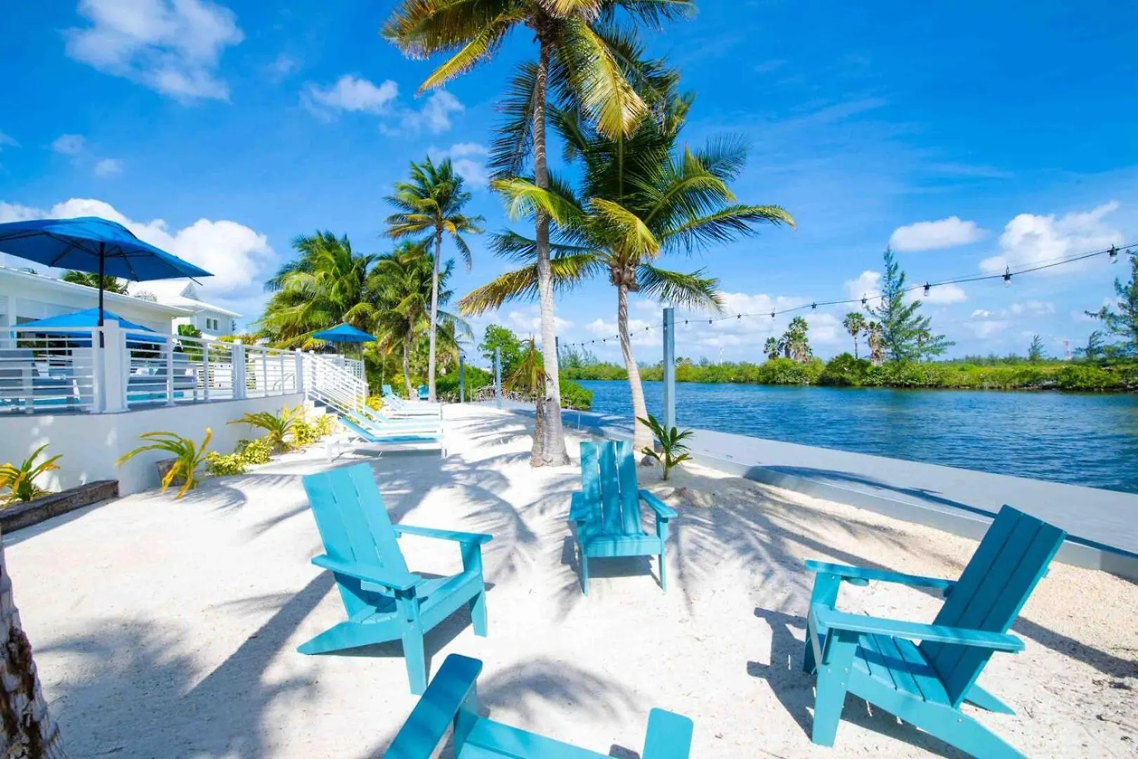 Caribe Sun - Modern Villa With Pool! Walk To The Rum Point Club & Kaibo Driftwood Village 0*,